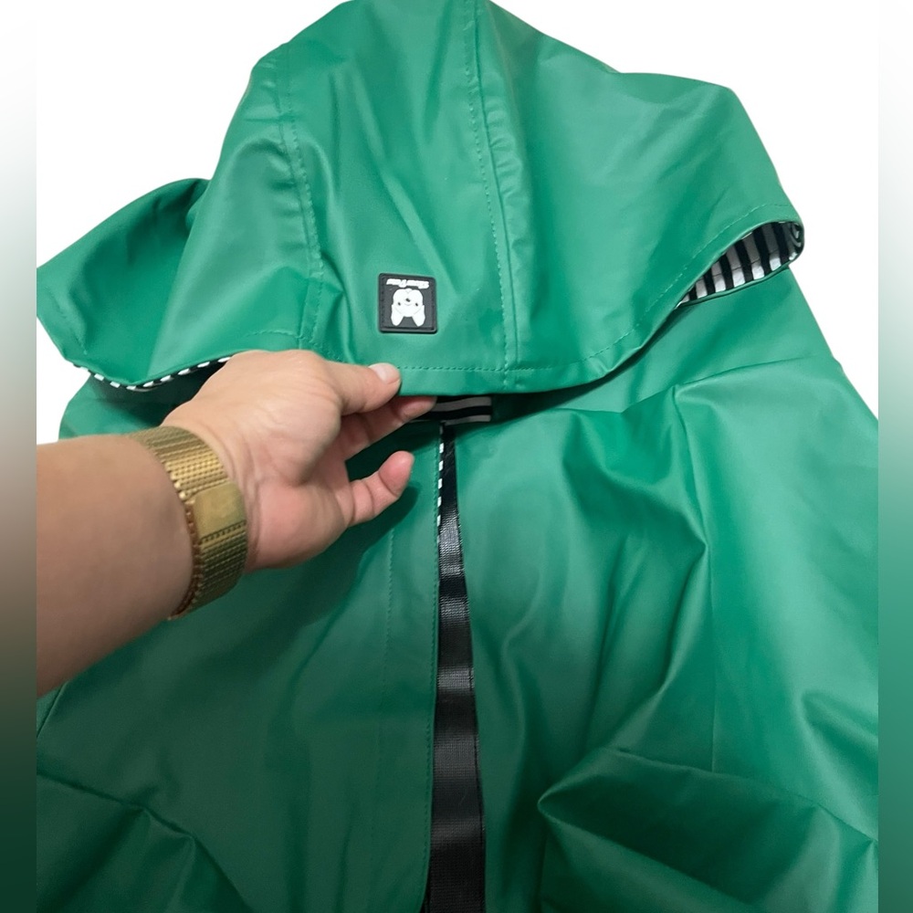 ❤️ NWOT Silver Paw Dog Reflective Raincoat Kids Green Hooded Raincoat - Picture 12 of 16